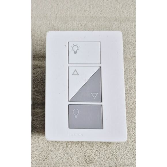 Lutron Caseta Wireless Smart Lighting Lamp Dimmer (PD-3PCL) - Picture 1 of 4
